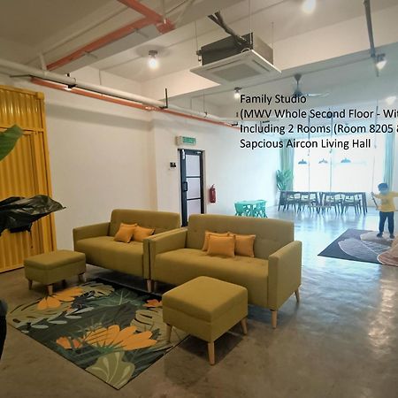 Mwv Family Suite Room Muar Εξωτερικό φωτογραφία