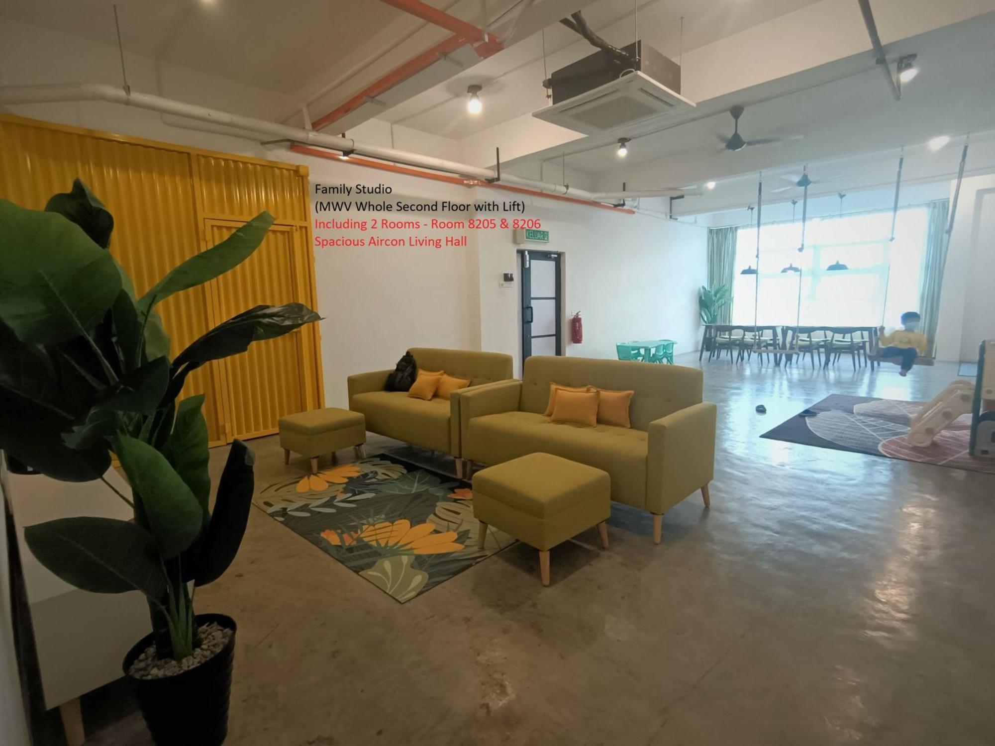 Mwv Family Suite Room Muar Εξωτερικό φωτογραφία