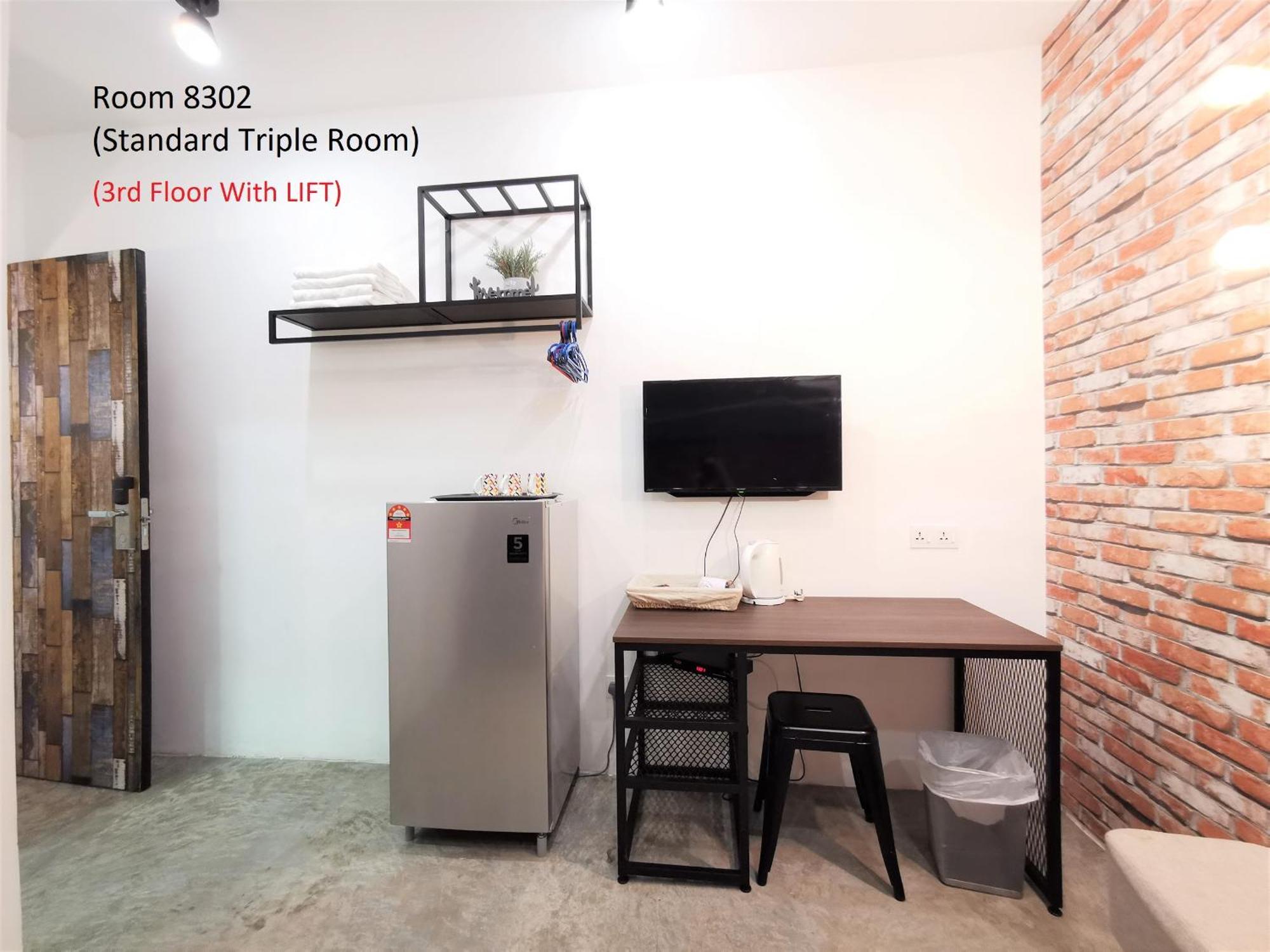 Mwv Family Suite Room Muar Εξωτερικό φωτογραφία