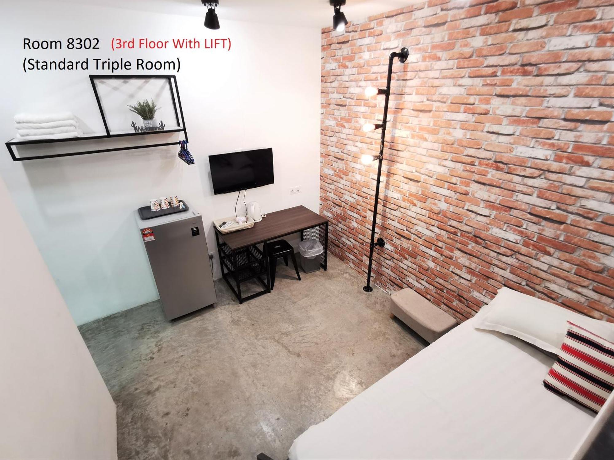 Mwv Family Suite Room Muar Εξωτερικό φωτογραφία
